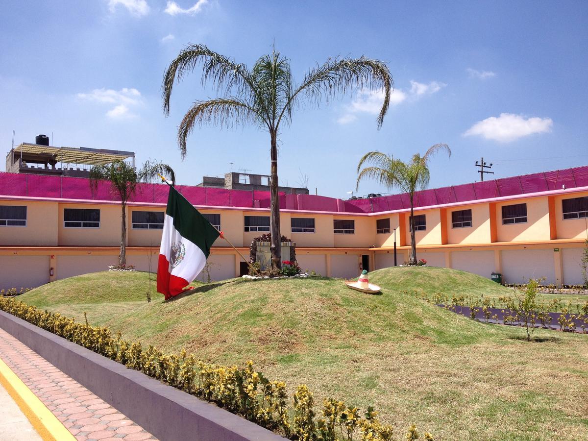 Hotel & Villas 7 Cidade do México Exterior foto
